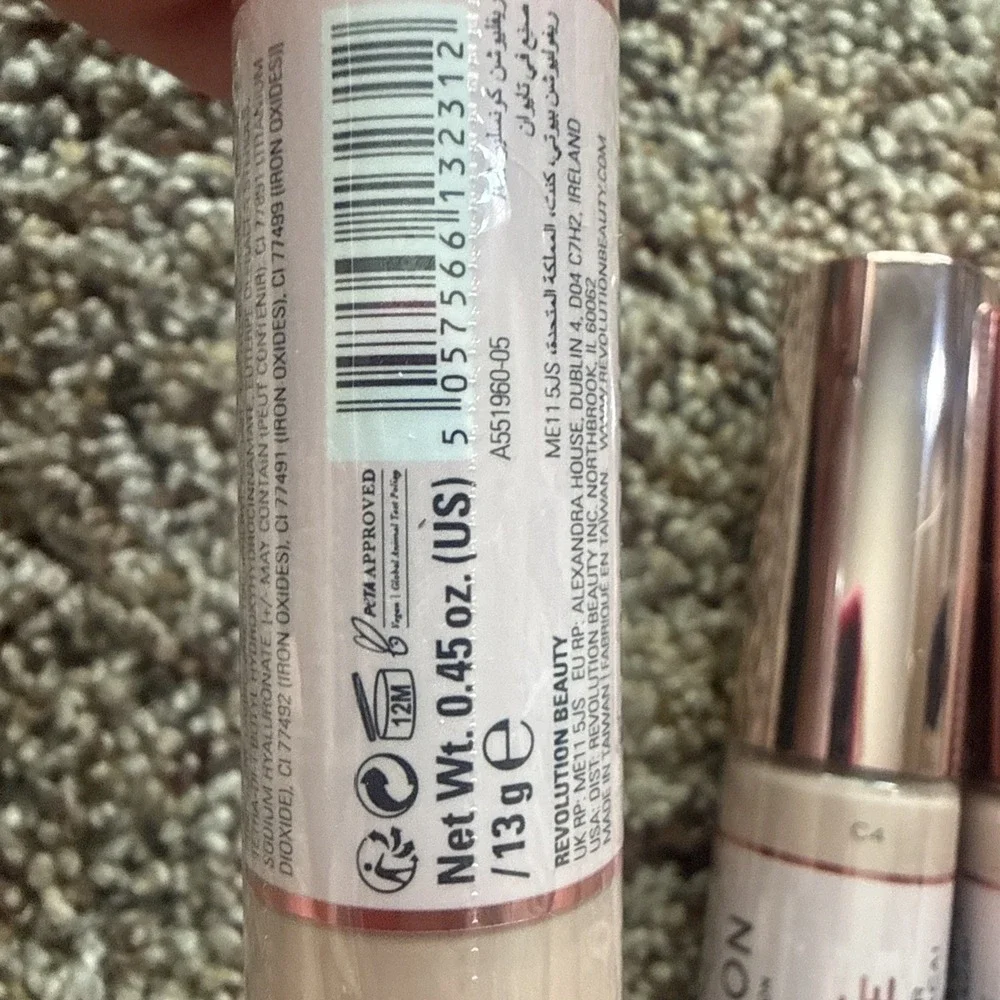 Revlon Revolution Conceal & Hydrate Concealer C4(3 Pack)